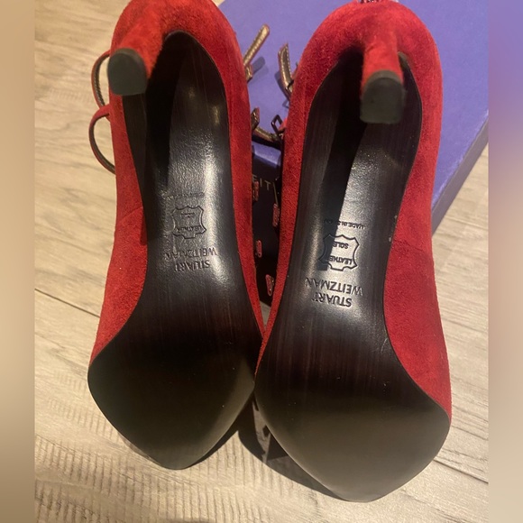 Beautiful SW suede leather pumps. - Picture 2 of 5